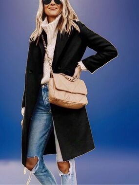 NEW Black Coat Size Large Long Coat for Fall / Winter